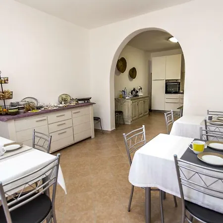 Borgo San Pietro Bed & Breakfast