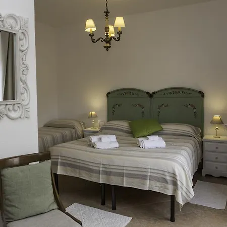 Borgo San Pietro Bed and Breakfast *
